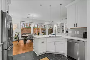 3317 Buckhead Forest Mews NE, Atlanta, GA 30305 - Photo 15