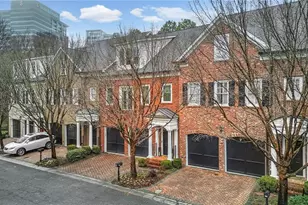 3317 Buckhead Forest Mews NE, Atlanta, GA 30305 - Photo 3