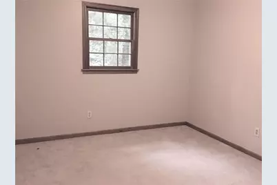 6859 Lakeview Lane, Peachtree Corners, GA 30360 - Photo 13