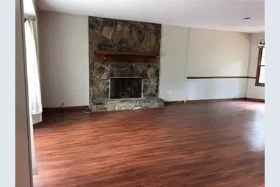 6859 Lakeview Lane, Peachtree Corners, GA 30360 - Photo 3