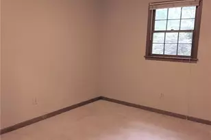 6859 Lake View Ln, Doraville, GA 30360 - Photo 15