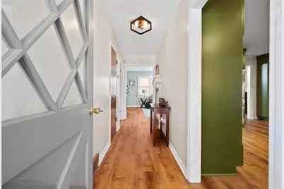 344 Holly Drive, Gainesville, GA 30501 - Photo 5