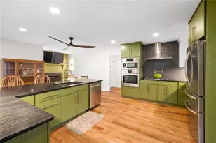 344 Holly Dr, Gainesville, GA 30501 - Photo 11