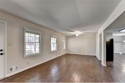 478 Dorsey Circle SW, Lilburn, GA 30047 - Photo 9