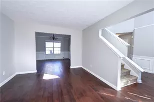 1135 Laurel Cove Dr, Snellville, GA 30078 - Photo 9