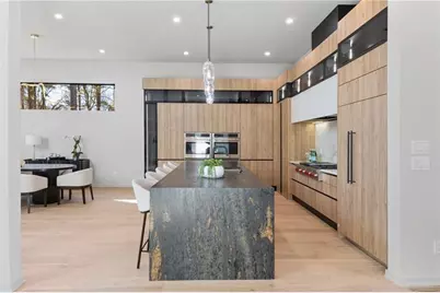 633 Pauley Place, Sandy Springs, GA 30328 - Photo 7