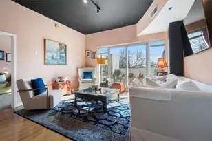 250 Pharr Rd NE, Atlanta, GA 30305 - Photo 15