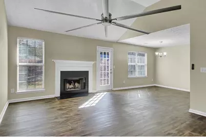 40 Elisabeth Way, Grantville, GA 30220 - Photo 3