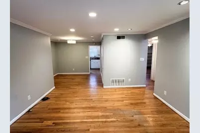 3510 Roswell Road NW #J3, Atlanta, GA 30305 - Photo 9