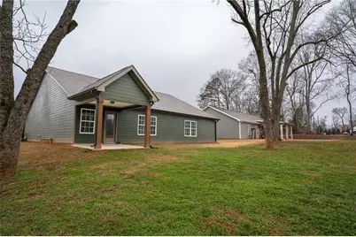 72 South Main Street, Maysville, GA 30558 - Photo 7