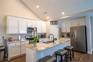 72 South Main St, Maysville, GA 30558 - Photo 15