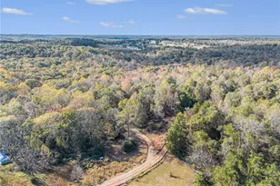 143 Lois Ln, Homer, GA 30547 - Photo 31