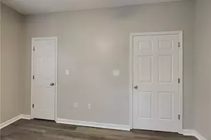 255 Farrington Ave, Atlanta, GA 30315 - Photo 11