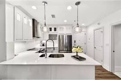 2255 Peachtree Road NE #323, Atlanta, GA 30309 - Photo 7