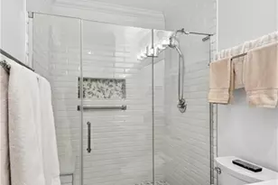 2255 Peachtree Road NE, Atlanta, GA 30309 - Photo 29