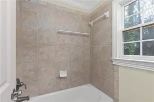 12544 Darvish Ln, Alpharetta, GA 30005 - Photo 15