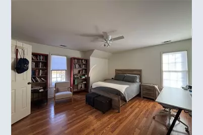 1120 Landings Overlook, Alpharetta, GA 30005 - Photo 13