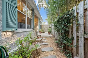 423 Palmetto St, Saint Simons, GA 31522 - Photo 5