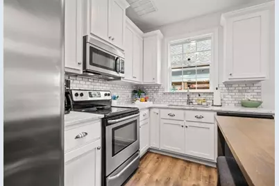 423 Palmetto Street, Saint Simons, GA 31522 - Photo 9