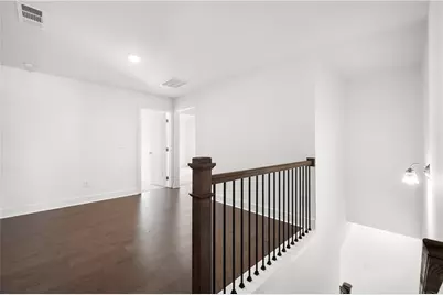 124 Auburn Woods Drive, Auburn, GA 30011 - Photo 19