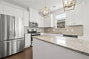 124 Auburn Woods Dr, Auburn, GA 30011 - Photo 15