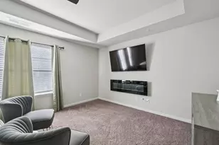 1300 Sweetbriar Cir, Atlanta, GA 30344 - Photo 17