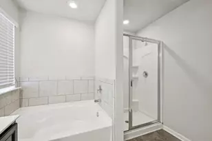 1300 Sweetbriar Cir, Atlanta, GA 30344 - Photo 19