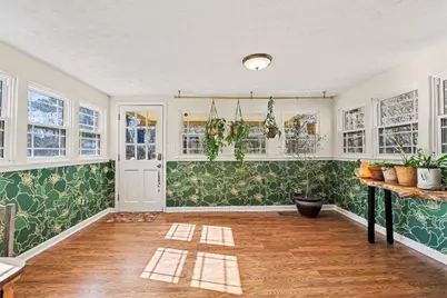 409 Cole Drive SW, Lilburn, GA 30047 - Photo 17