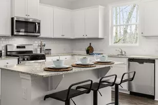 1065 Lost Creek Pkwy, Dallas, GA 30132 - Photo 3