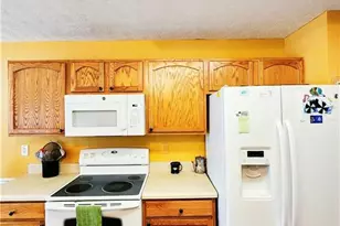 4353 Flat Stone Ln, Snellville, GA 30039 - Photo 11