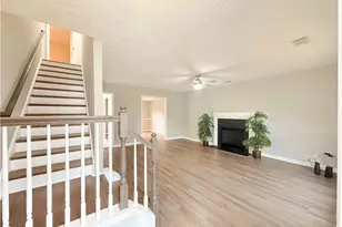 945 Sweet Mill Ln, Lawrenceville, GA 30045 - Photo 5