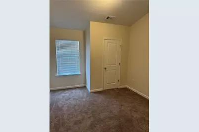 2738 Kemp Court, Conyers, GA 30094 - Photo 11