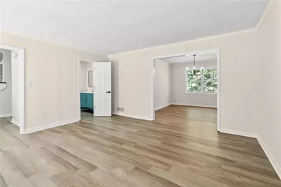 1559 Fieldgreen Overlook, Stone Mountain, GA 30088 - Photo 5