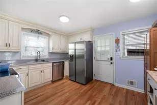 1162 Lanier Dr SW, Marietta, GA 30060 - Photo 13