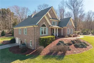 8015 Hurakan Creek Crossing, Cumming, GA 30028 - Photo 5