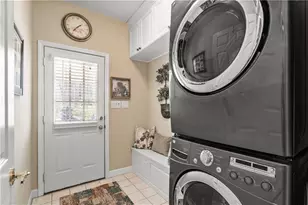 8015 Hurakan Creek Crossing, Cumming, GA 30028 - Photo 31