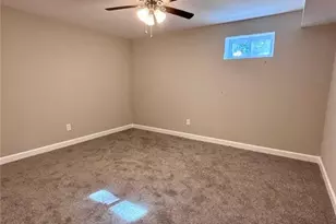 2834 Green Trail Dr, Atlanta, GA 30349 - Photo 23