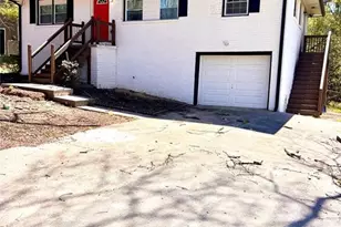 2834 Green Trail Dr, Atlanta, GA 30349 - Photo 5