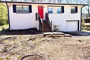 2834 Green Trail Dr, Atlanta, GA 30349 - Photo 3