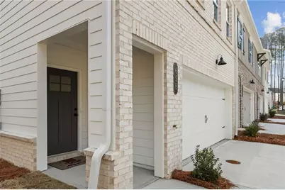 658 Sunstone Lane, Lawrenceville, GA 30043 - Photo 3