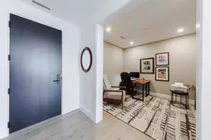 2425 Peachtree Rd NE, Atlanta, GA 30305 - Photo 29