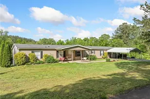 1575 Davis Rd W, Fairmount, GA 30139 - Photo 7