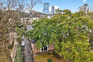 3668 Kingsboro Rd NE, Atlanta, GA 30319 - Photo 13