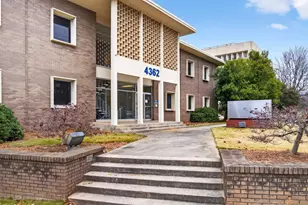 3668 Kingsboro Rd NE, Atlanta, GA 30319 - Photo 25