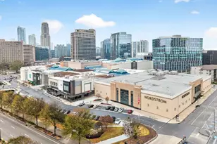 3668 Kingsboro Rd NE, Atlanta, GA 30319 - Photo 35