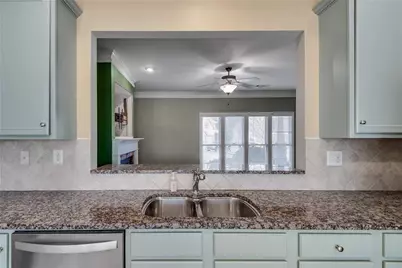 1387 Village Creek Circle SE, Atlanta, GA 30316 - Photo 15