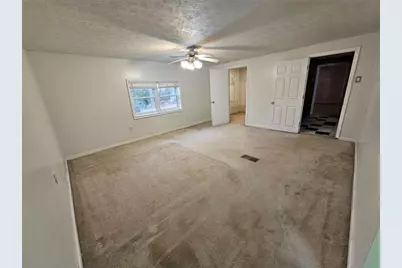 1252 Lawrenceville Suwanee Road, Lawrenceville, GA 30043 - Photo 13