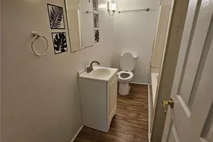 1252 Lawrenceville-Suwanee Rd, Lawrenceville, GA 30043 - Photo 15