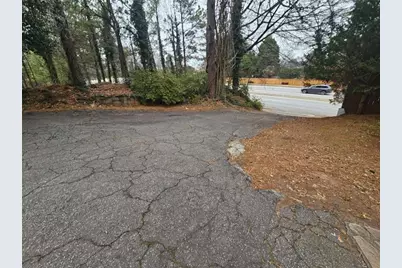 1252 Lawrenceville Suwanee Road, Lawrenceville, GA 30043 - Photo 17