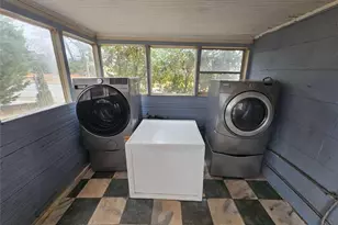 1252 Lawrenceville-Suwanee Rd, Lawrenceville, GA 30043 - Photo 19